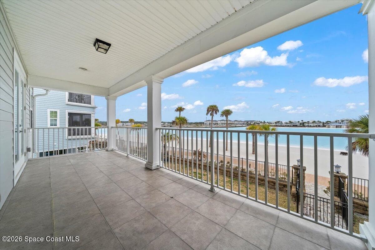 425 Marquesa Circle photo 25