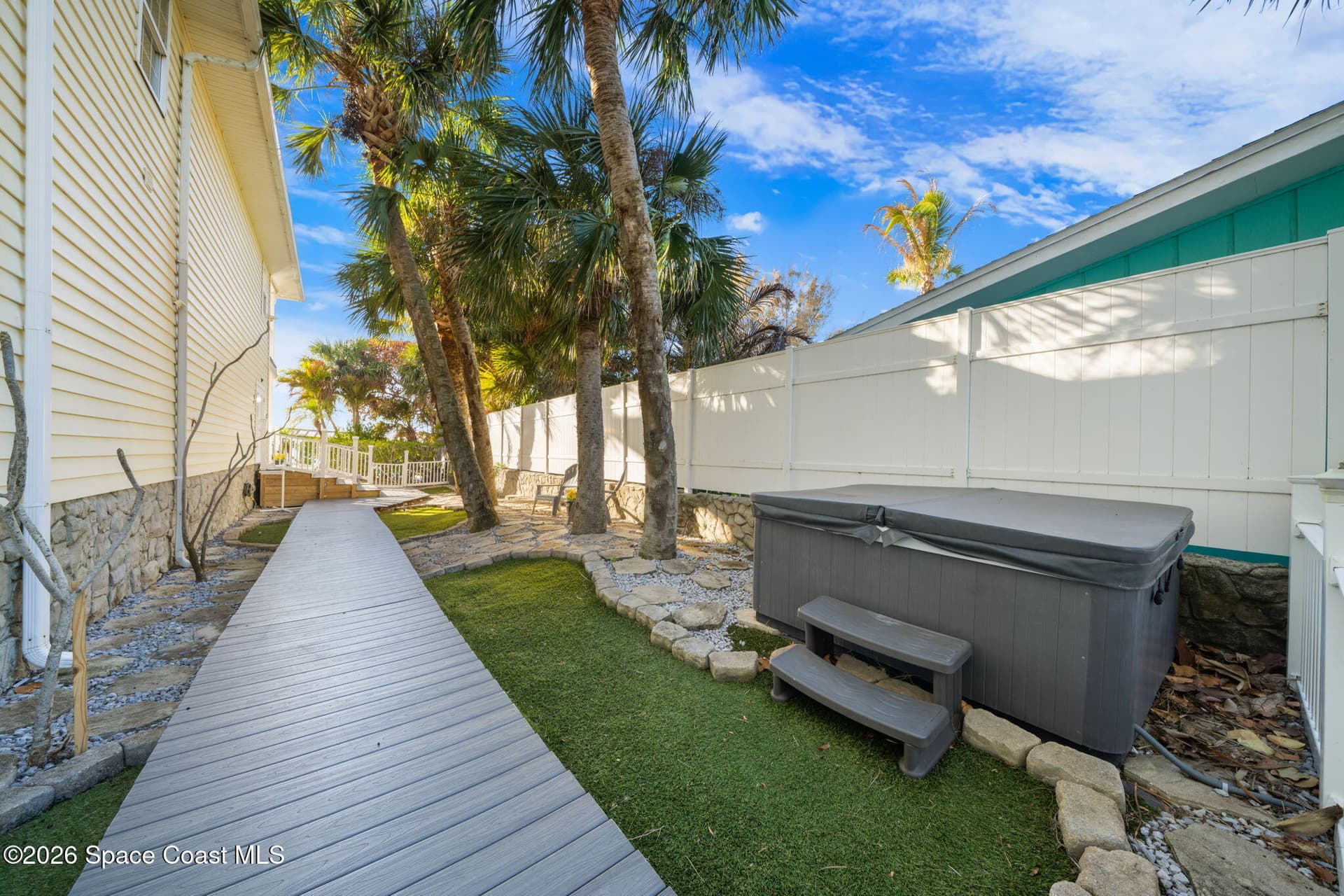 3450 S Atlantic Avenue A photo 8