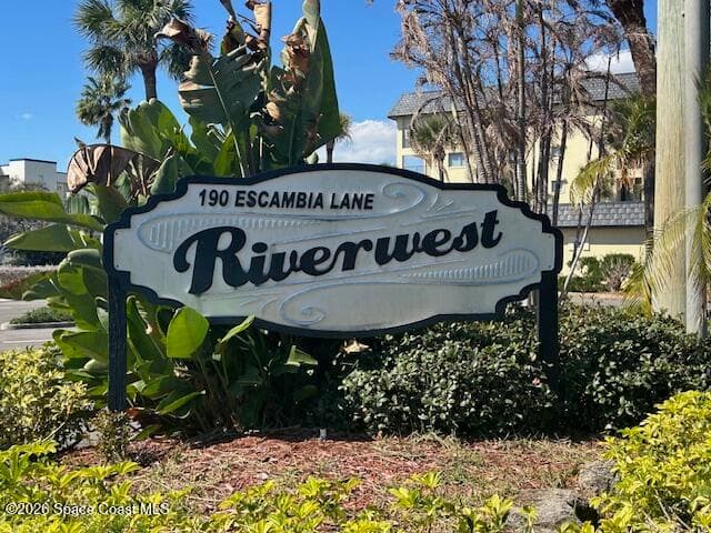 190 Escambia Lane 407 photo 6