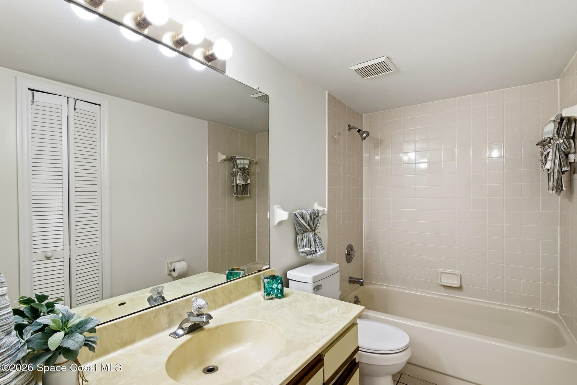 7060 N Highway 1 Aa-102 photo 10