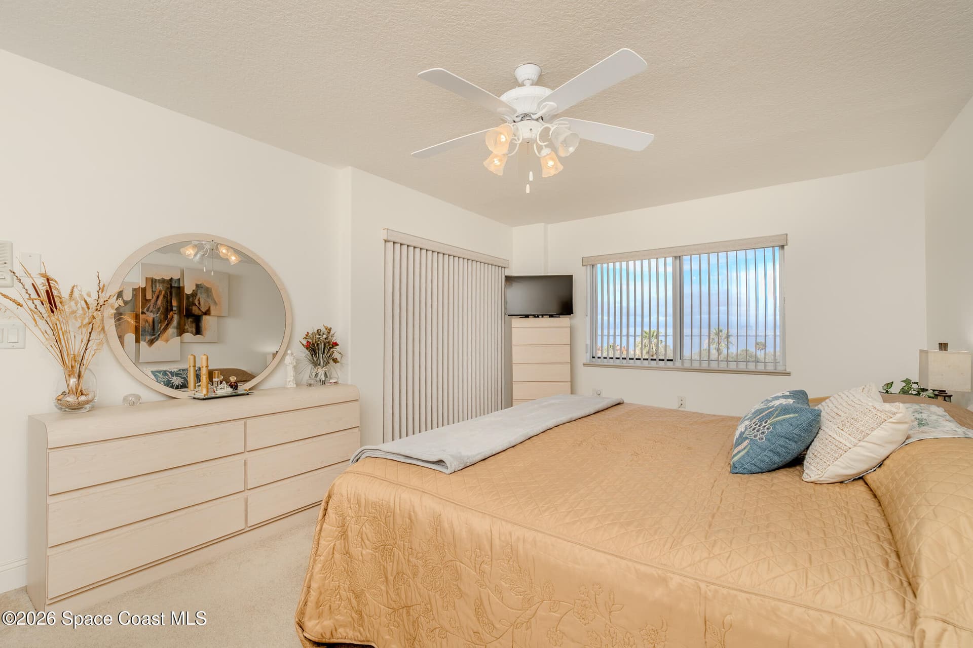 742 Bayside Drive 504 photo 16