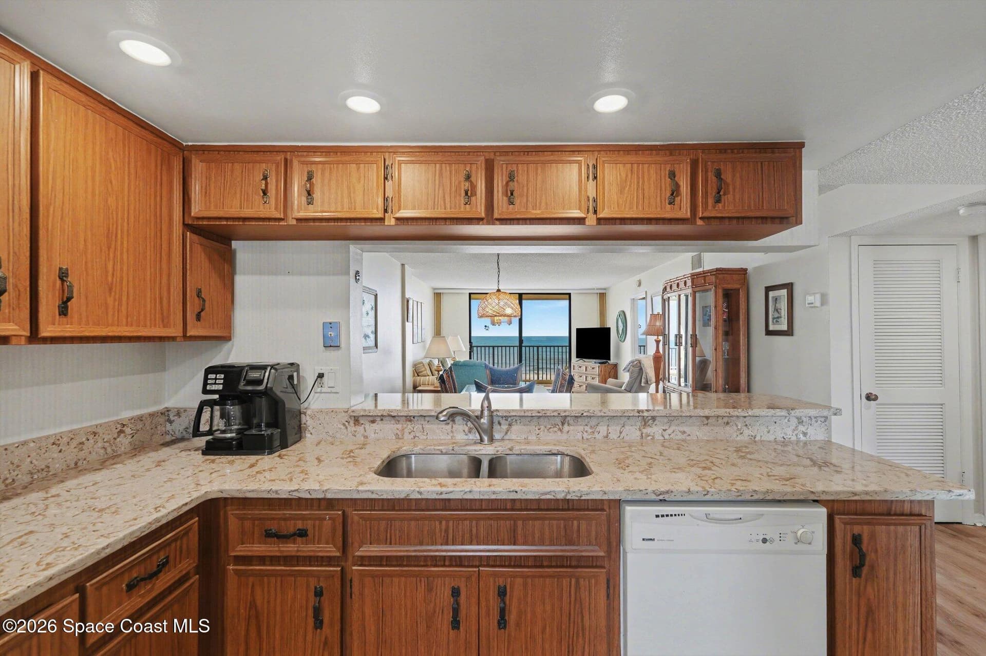 1860 N Atlantic Avenue B604 photo 9