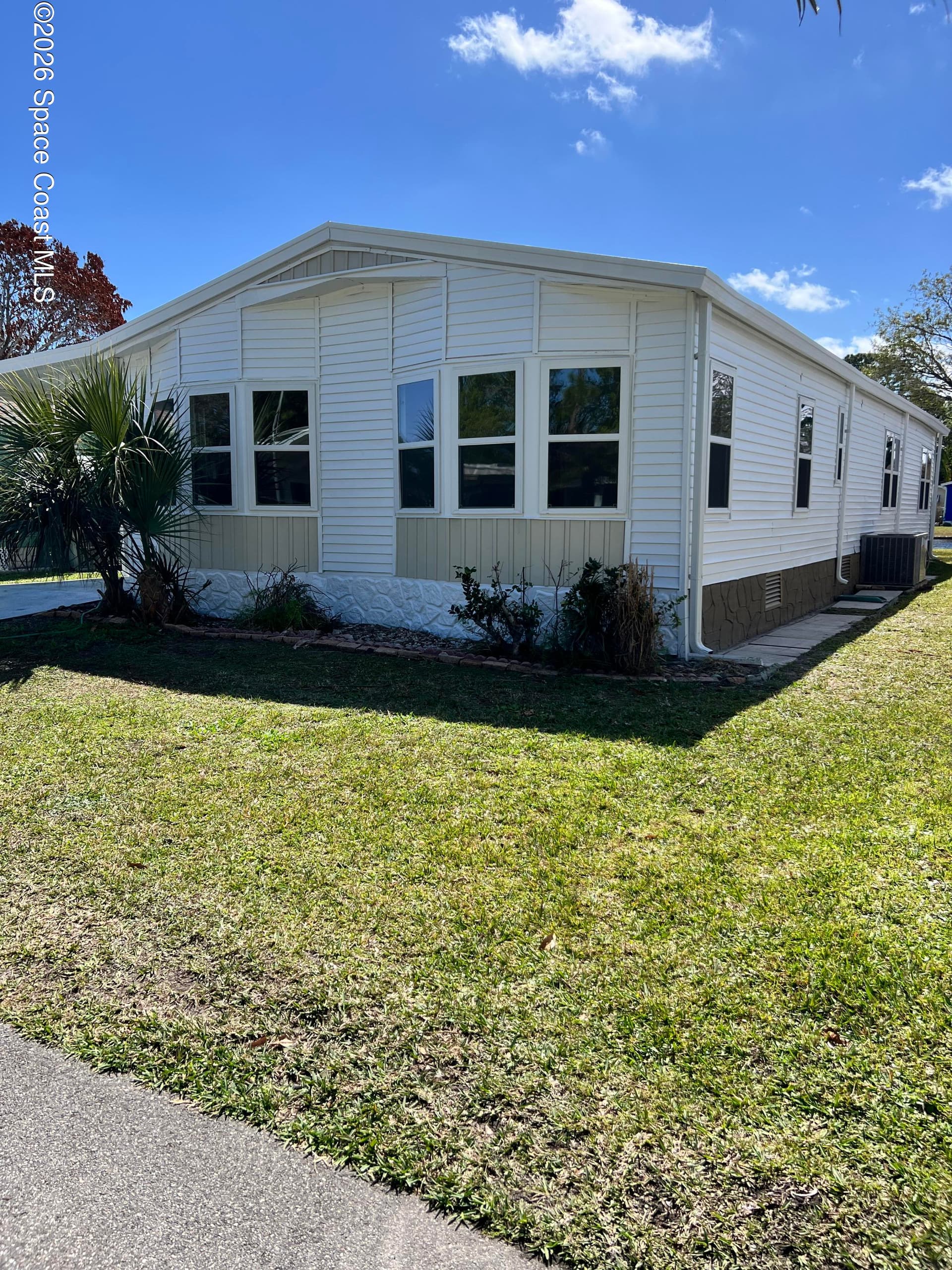 4337 Twin Lakes Drive photo 1