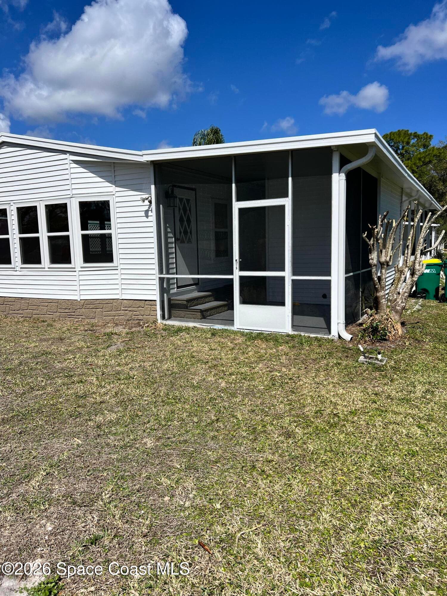 4337 Twin Lakes Drive photo 3
