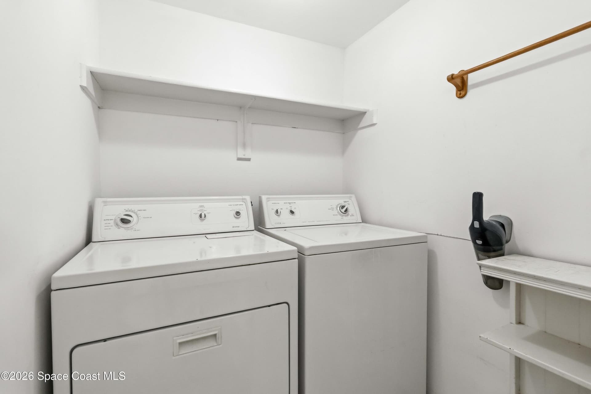 190 Escambia Lane 403 photo 18