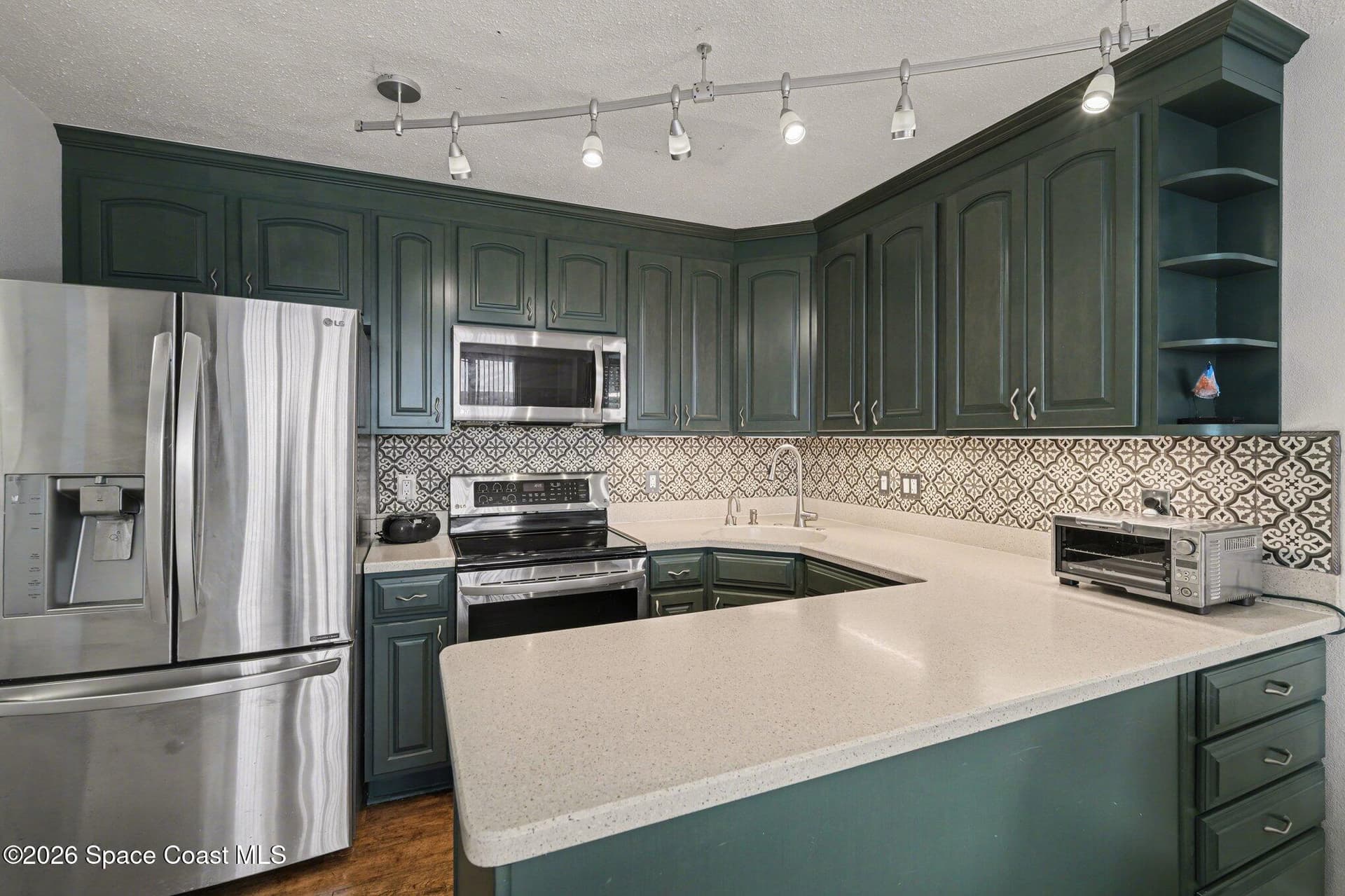 2020 N Atlantic Avenue 617-S photo 7