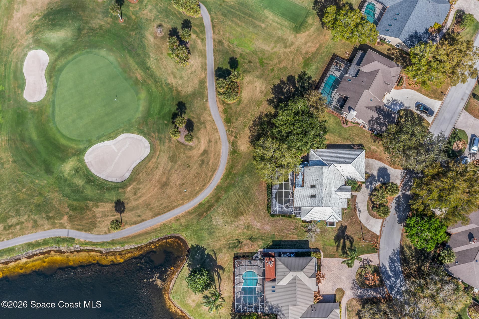 626 Rossmoor Circle photo 4