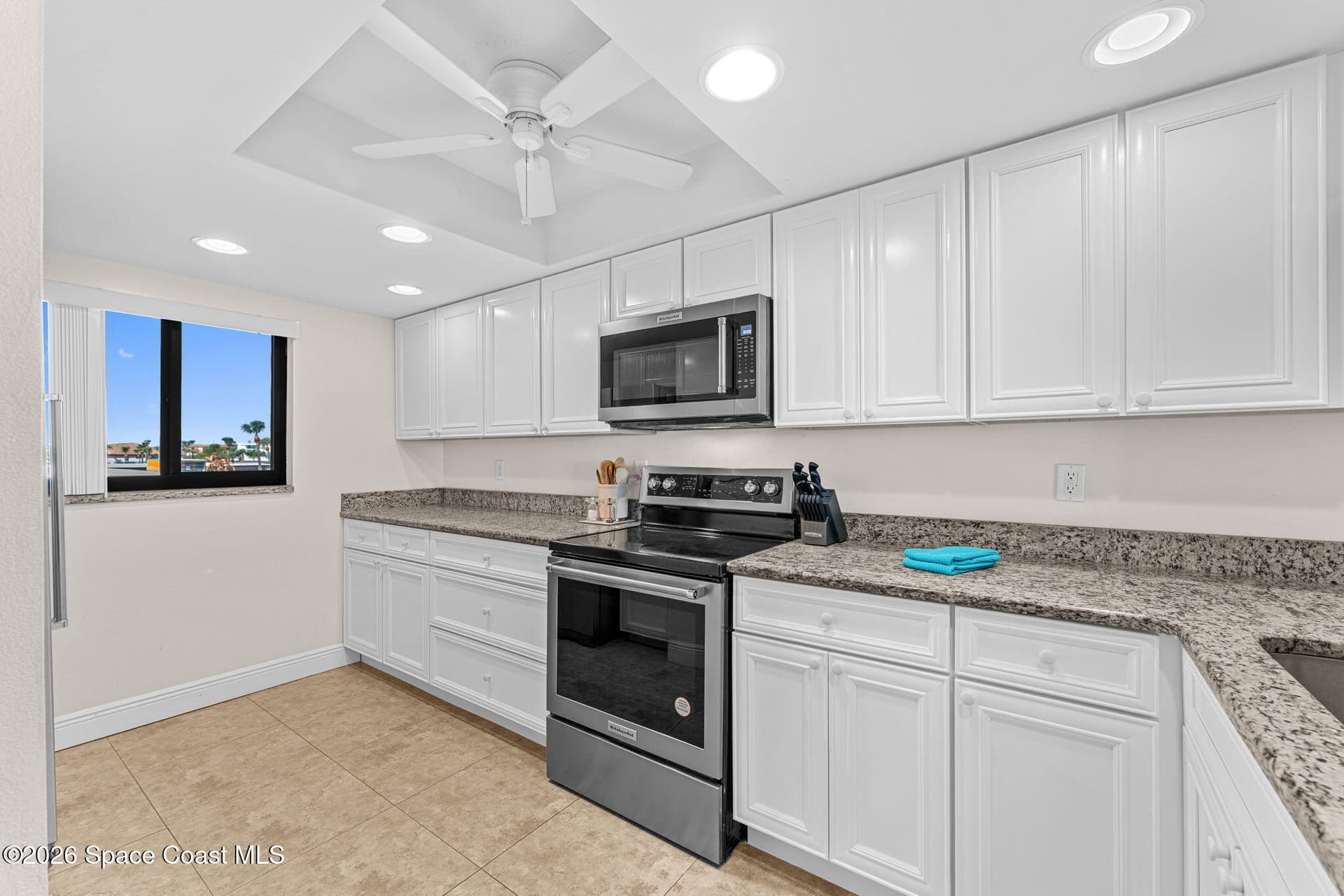3170 N Atlantic Avenue 202 photo 12