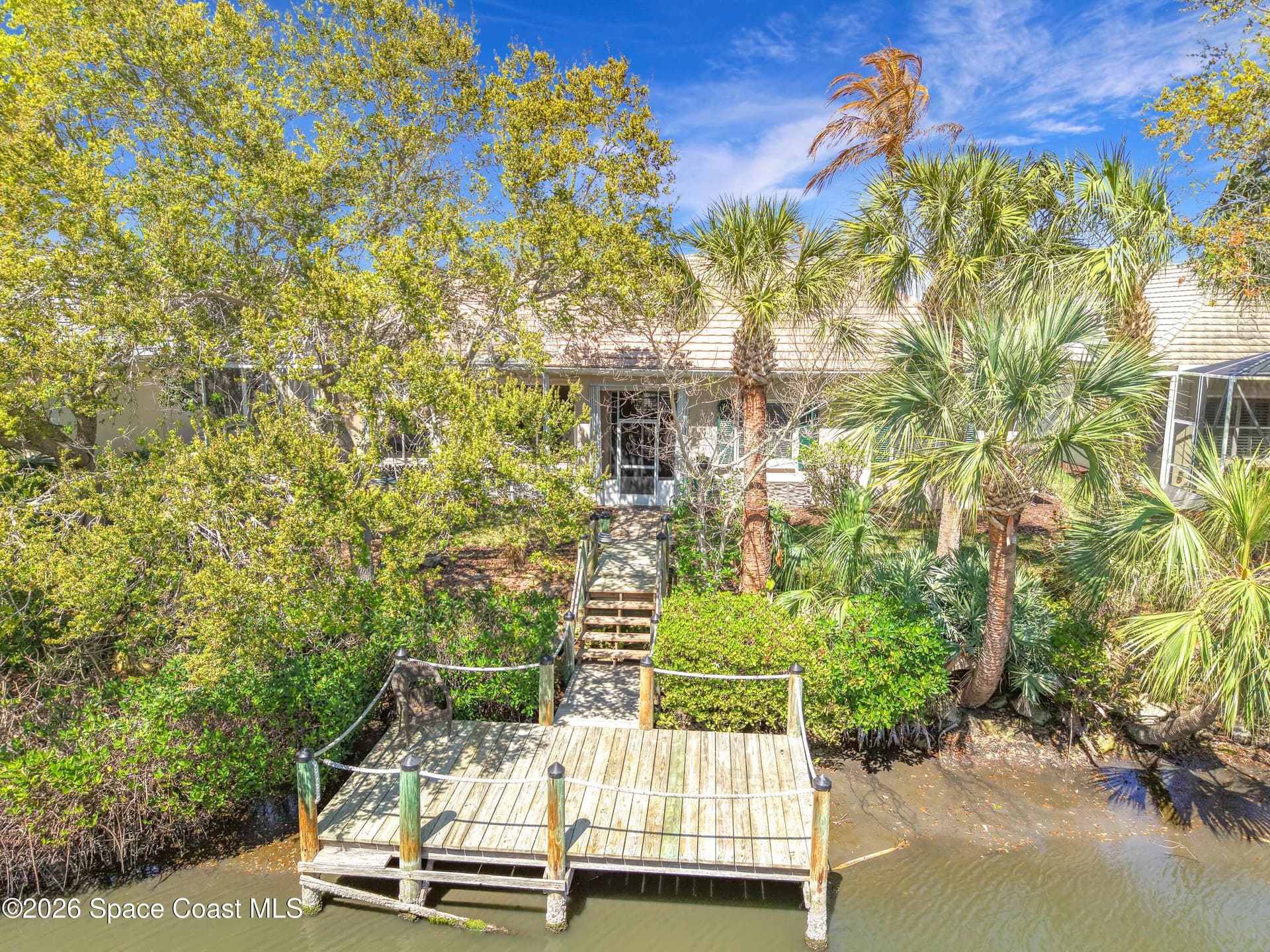 383 Pentland Drive photo 5