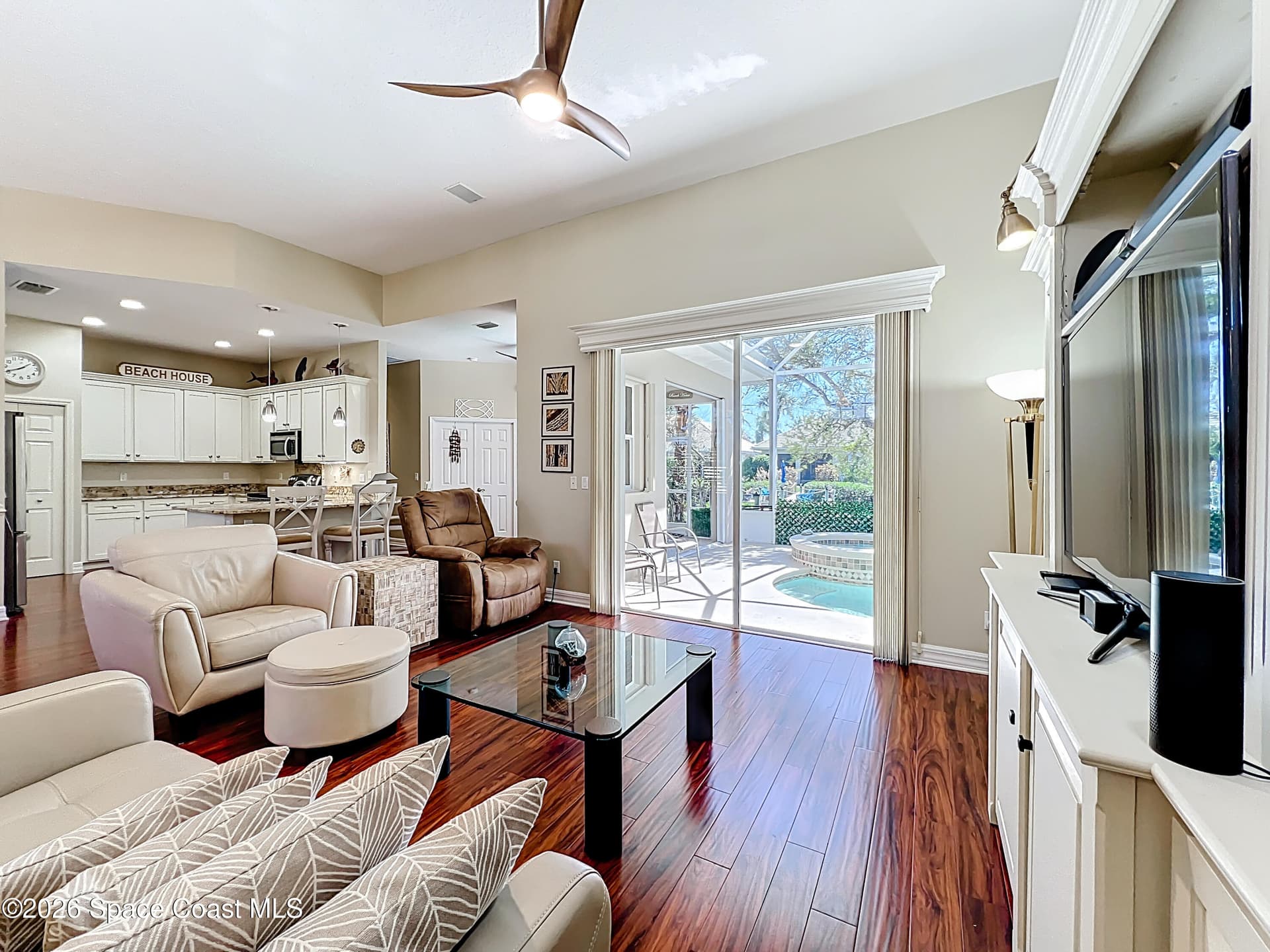 383 Pentland Drive photo 11