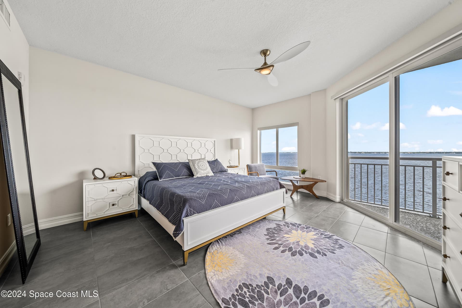 1465 S Harbor City Boulevard 702 photo 4