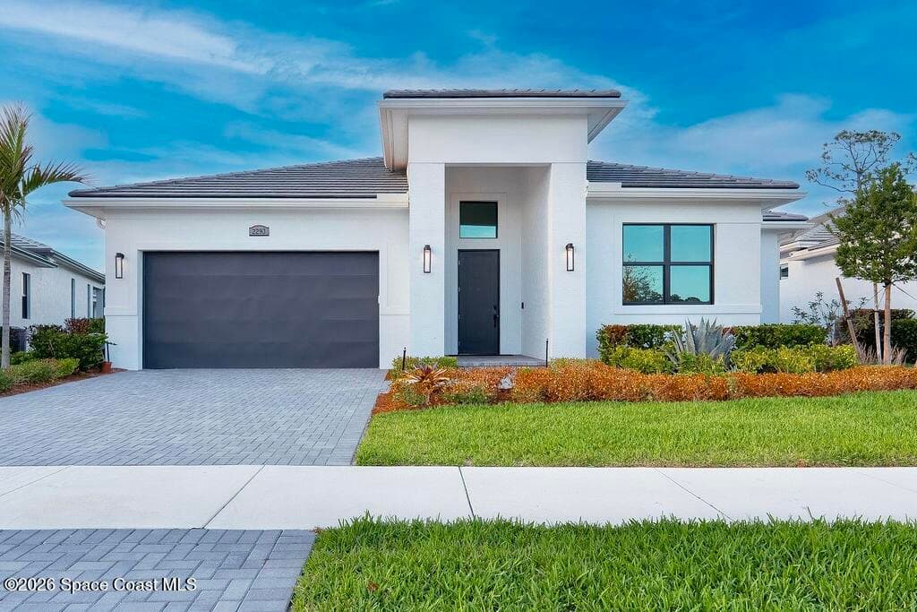 2293 SE Canopy Cove Lane photo 1