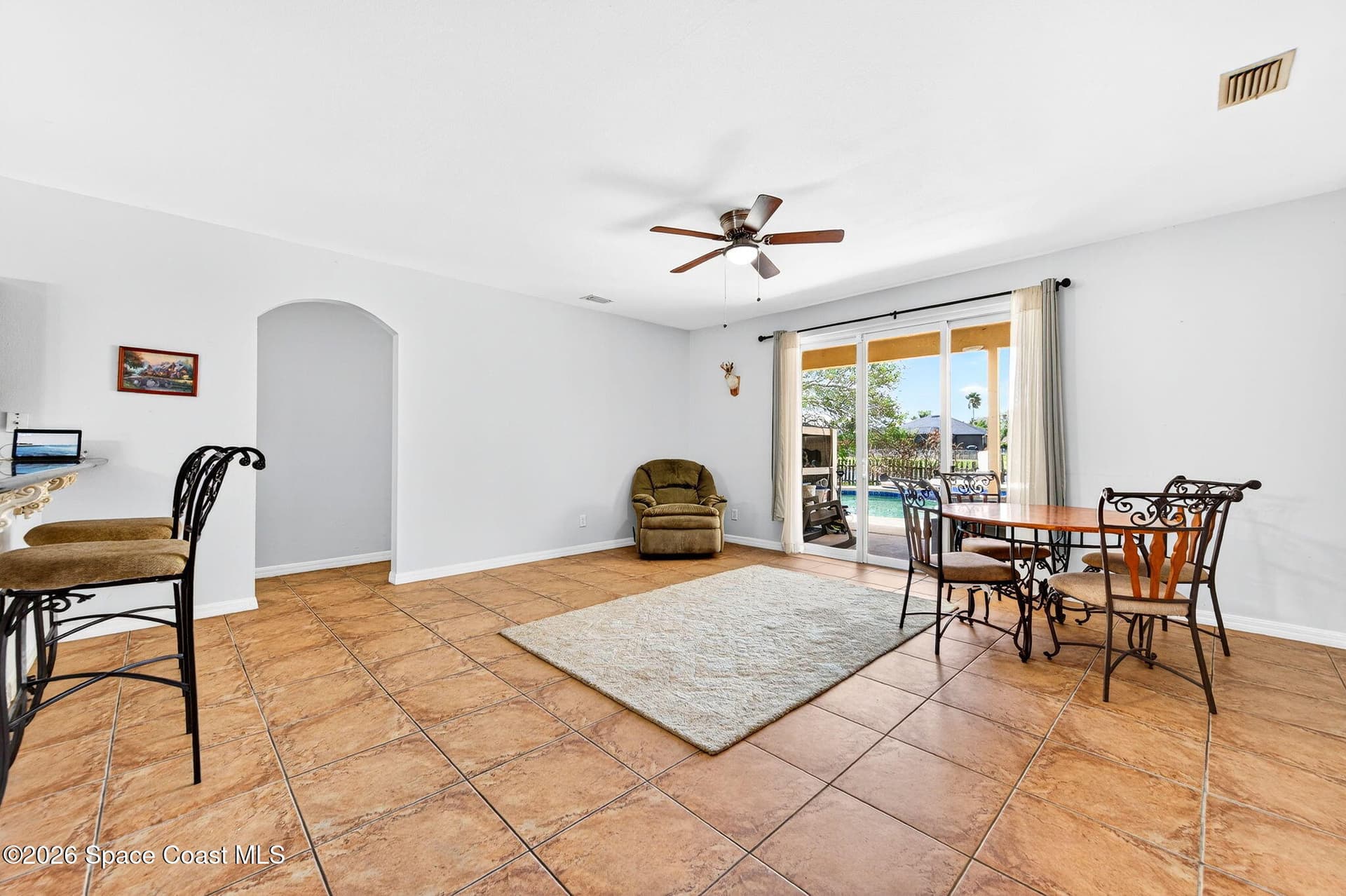 4021 Caparosa Circle photo 13
