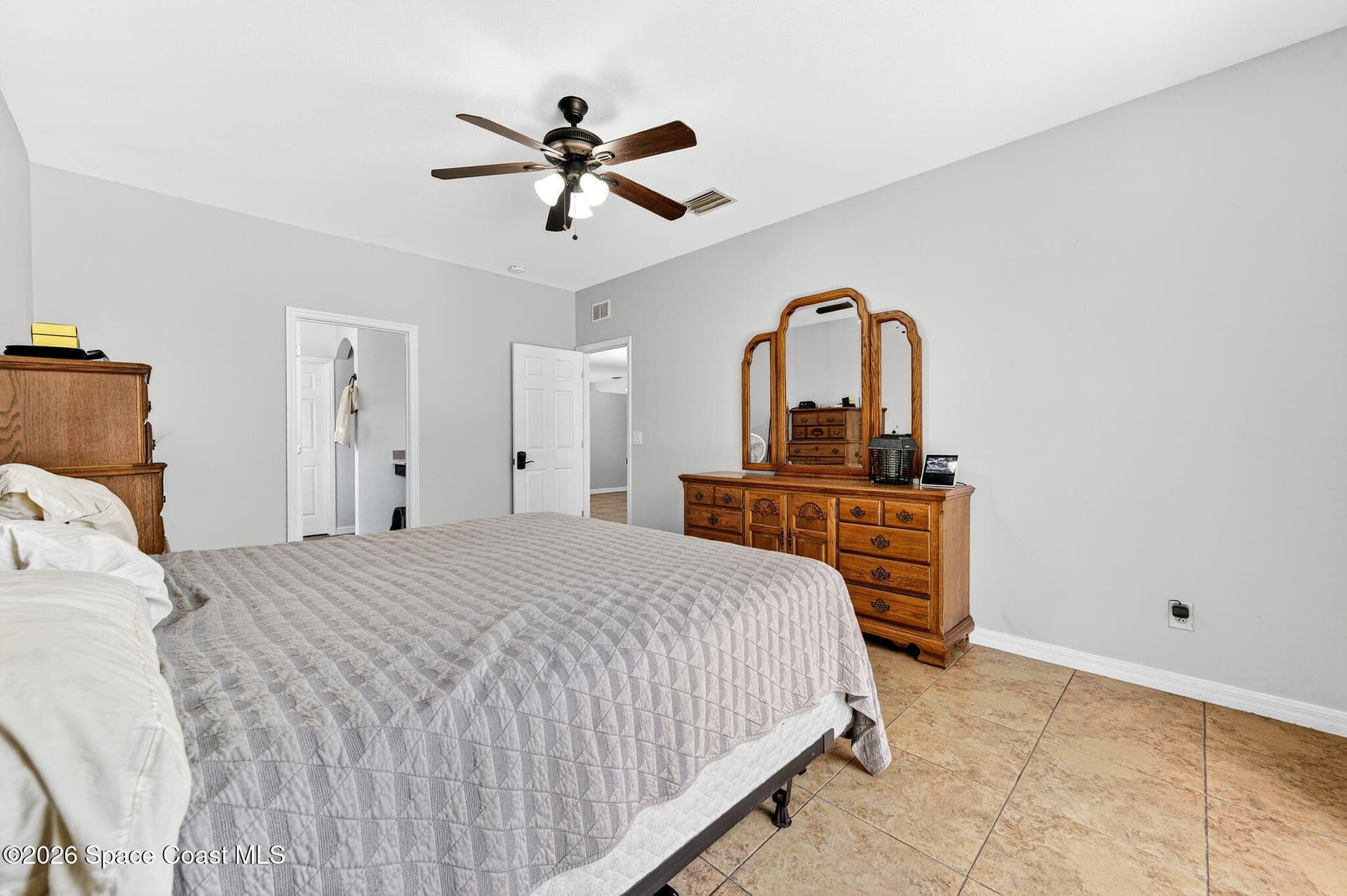 4021 Caparosa Circle photo 24