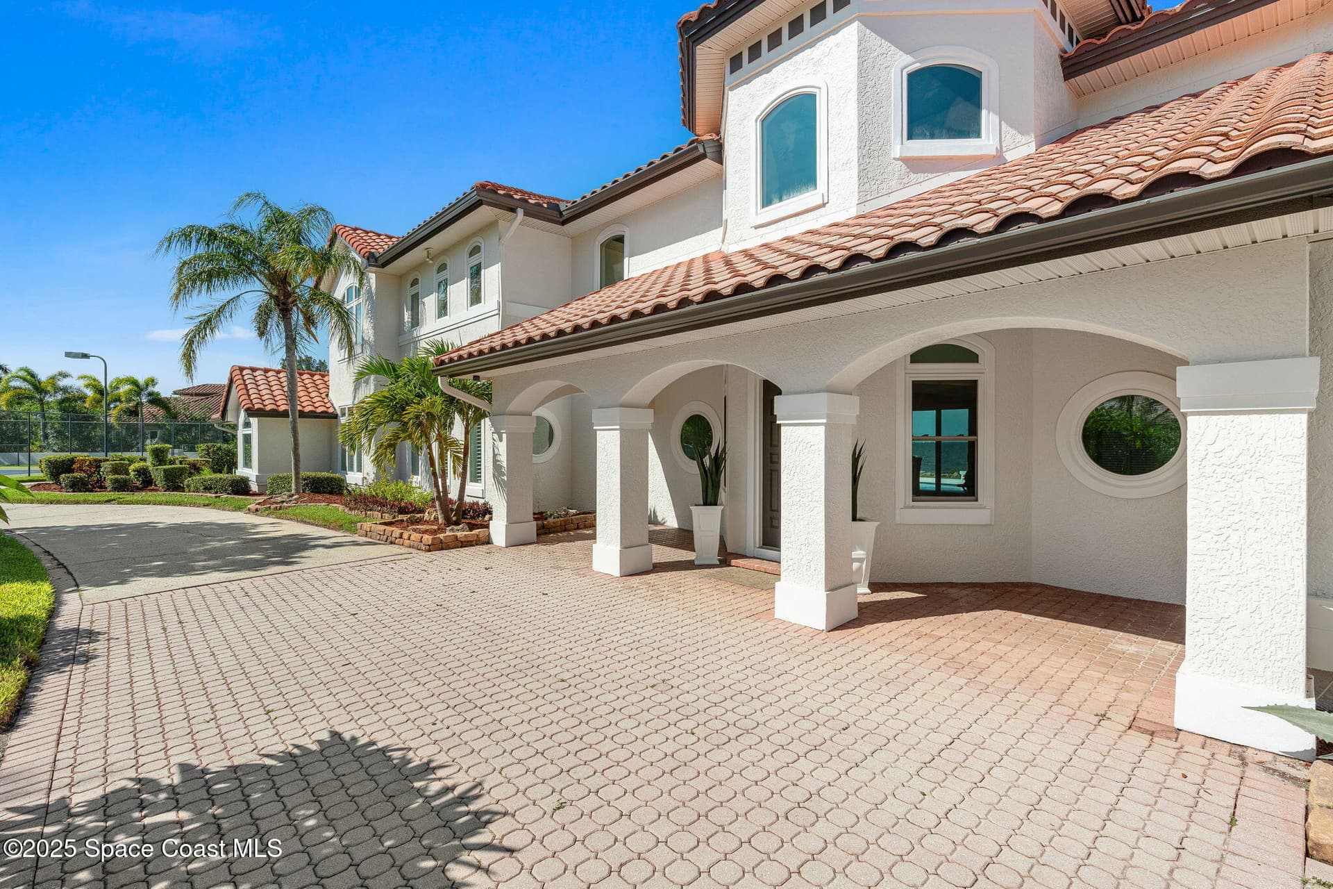 1840 Harbor Point Drive photo 7