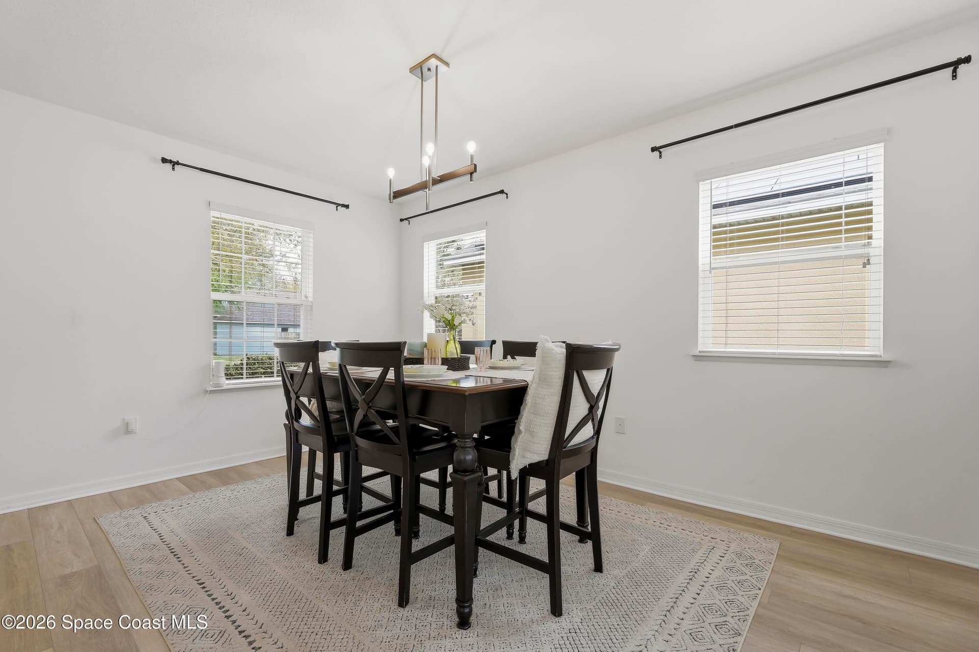 5573 Reagan Avenue photo 7