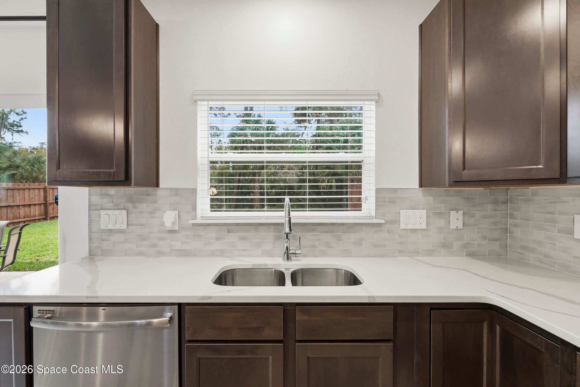 5573 Reagan Avenue photo 15