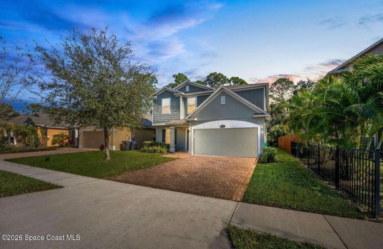 5573 Reagan Avenue photo 1