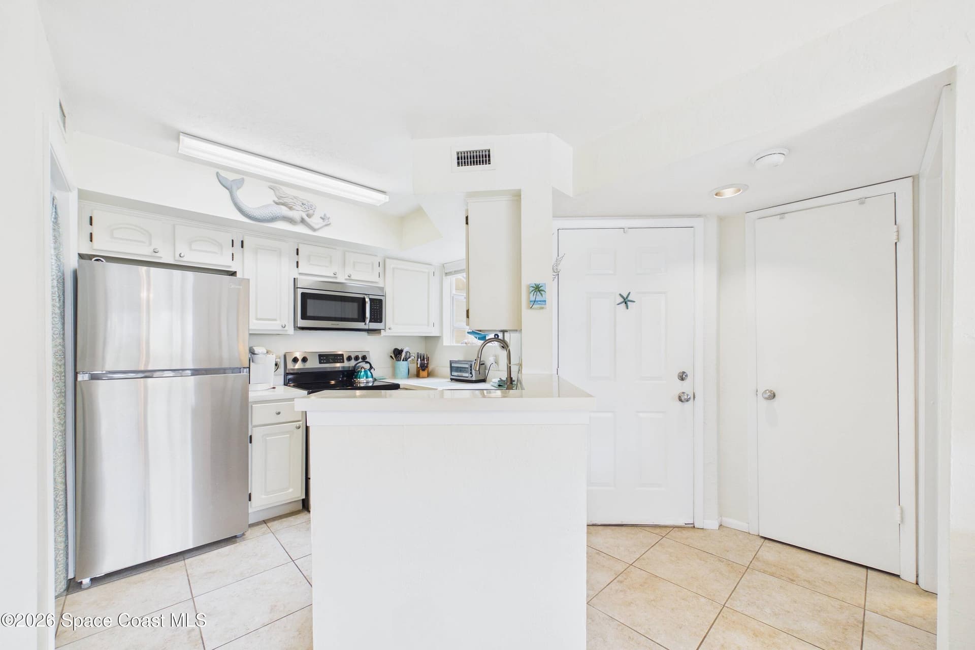 1800 Charlesmont Drive 6-107 photo 16