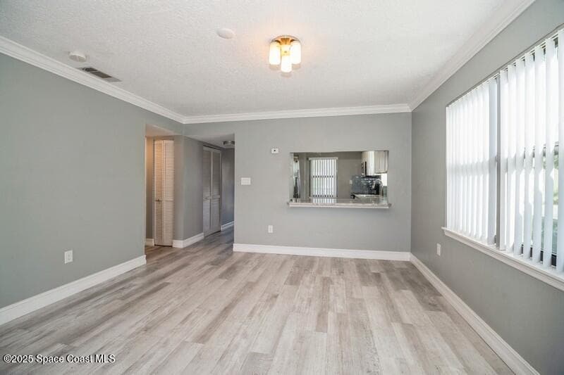 201 International Drive 226 photo 16