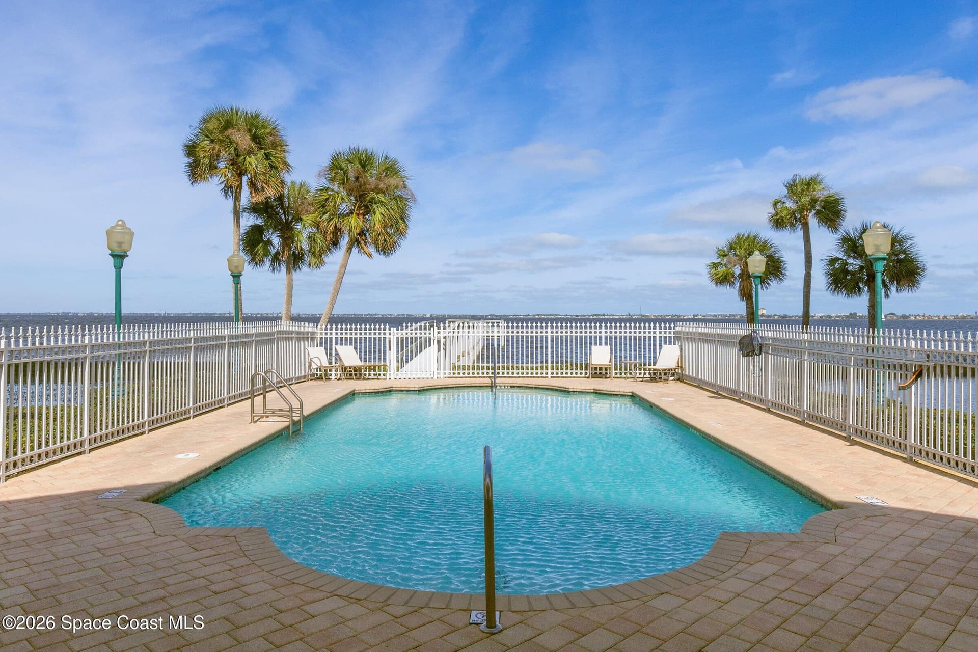 4975 Dixie Highway Highway NE 301 photo 9