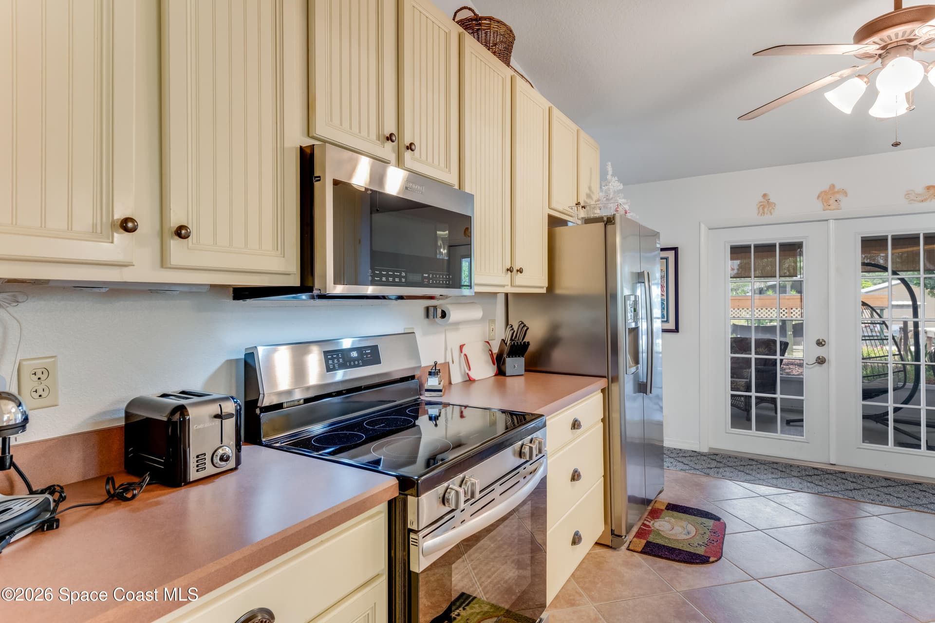 235 Randle Avenue photo 11