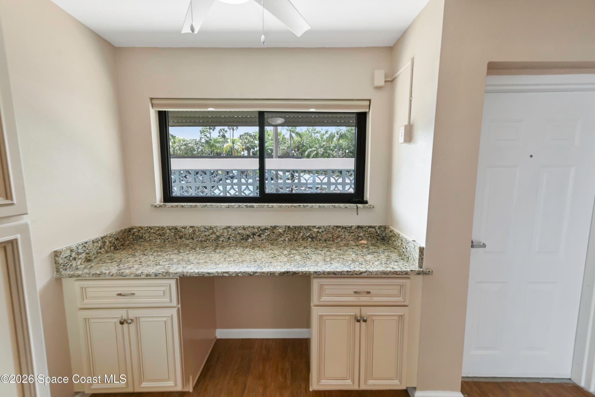 3901 Dixie Highway NE 102 photo 8