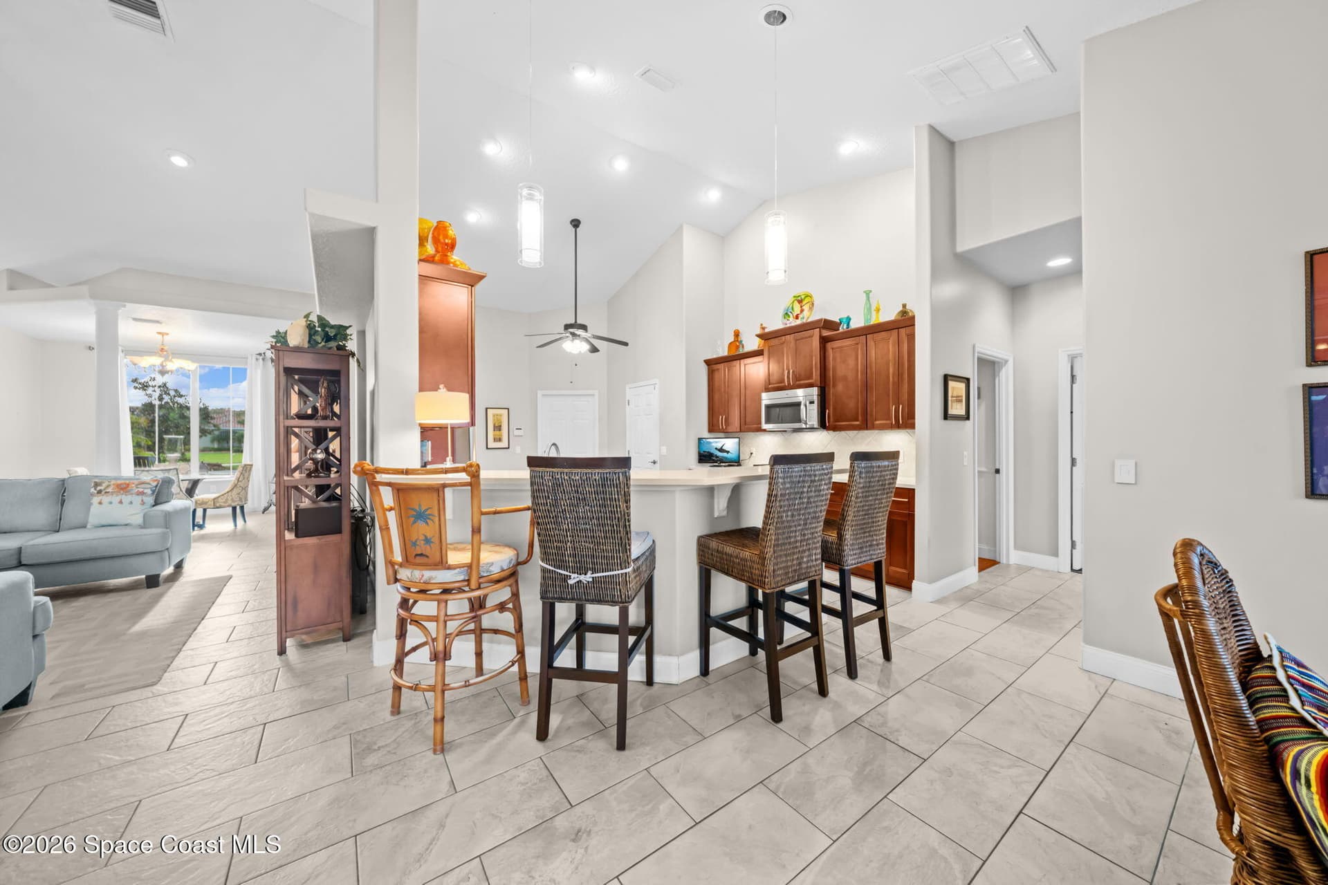 5177 Royal Paddock Way photo 8