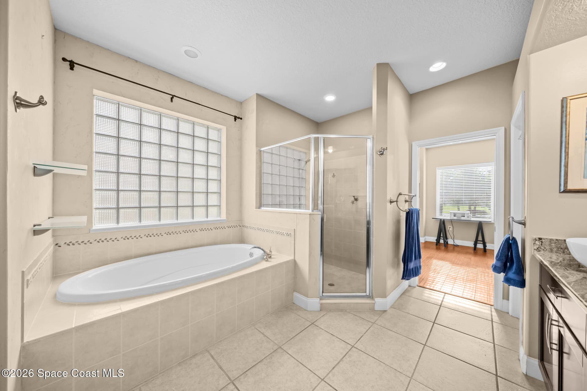 5177 Royal Paddock Way photo 16