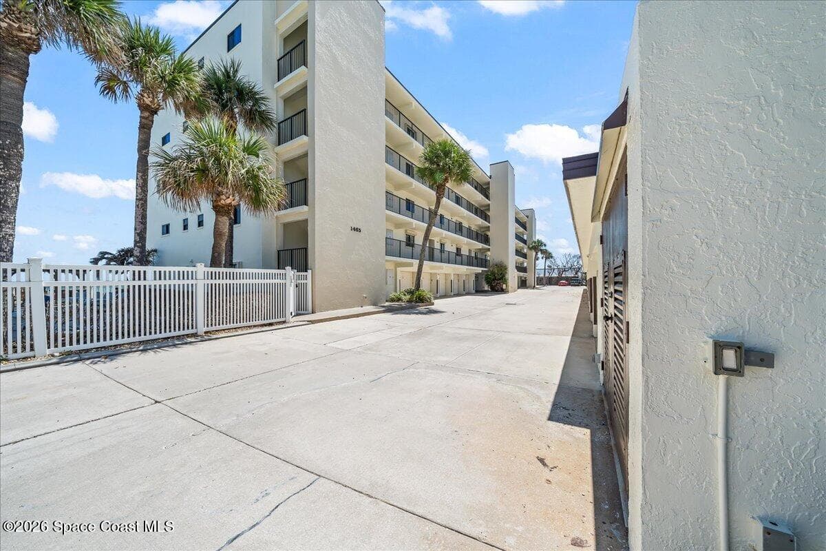 1465 Highway A1A 506 photo 4