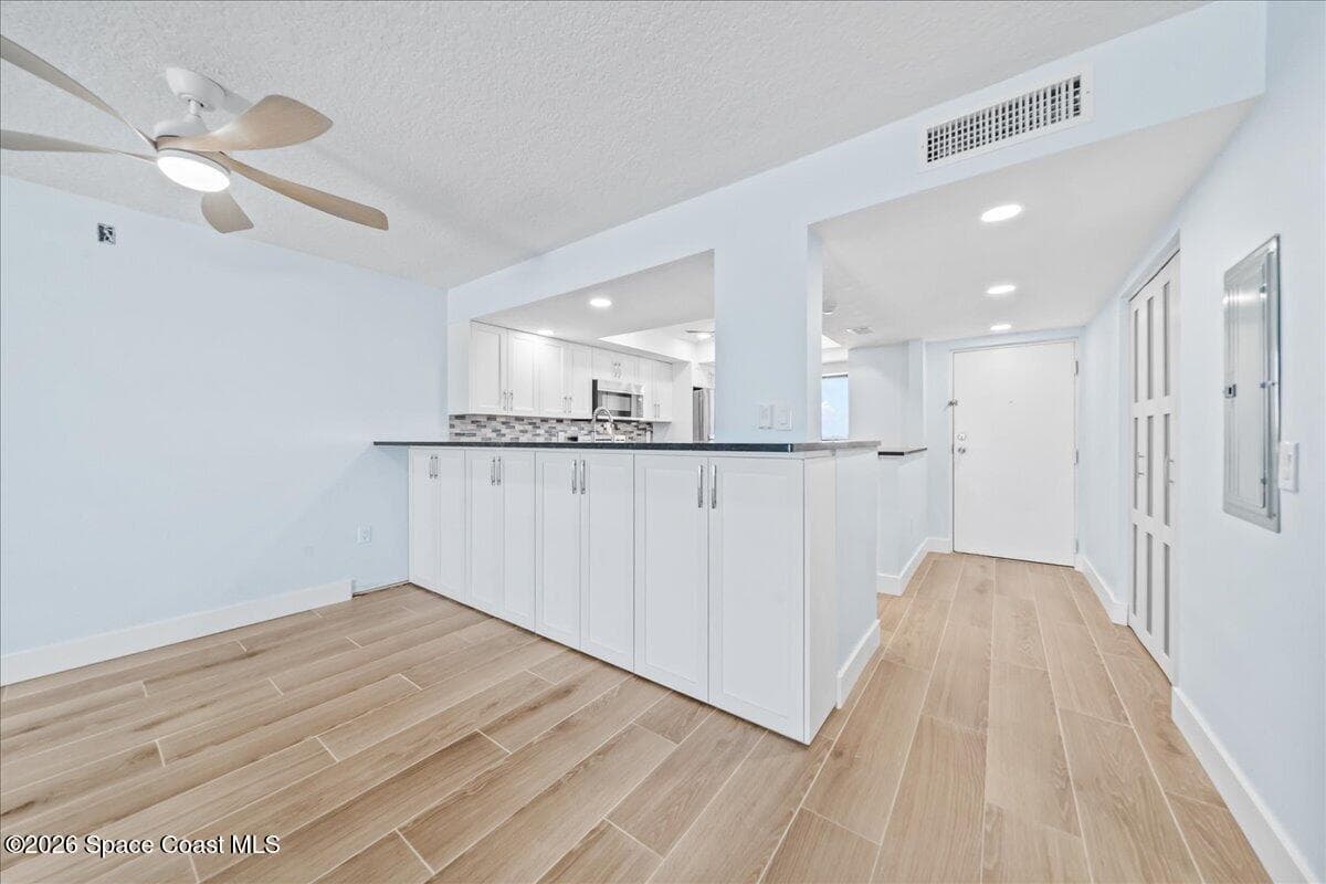 1465 Highway A1A 506 photo 9