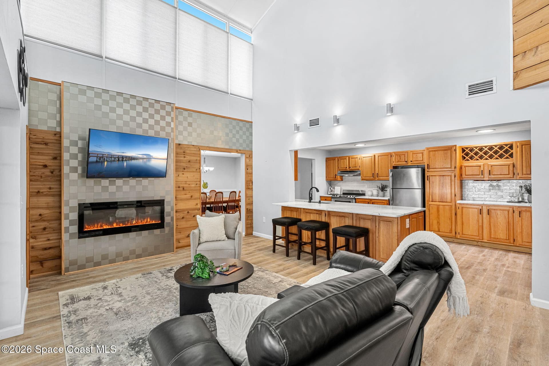 975 Oak Street photo 14