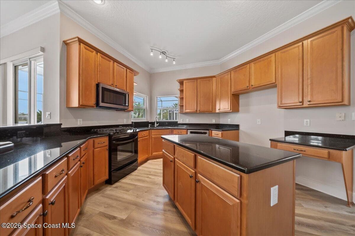 5590 Faith Drive photo 12