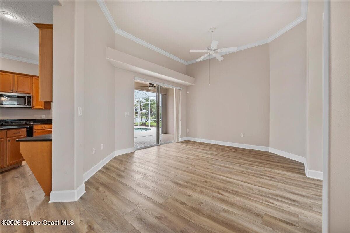 5590 Faith Drive photo 9