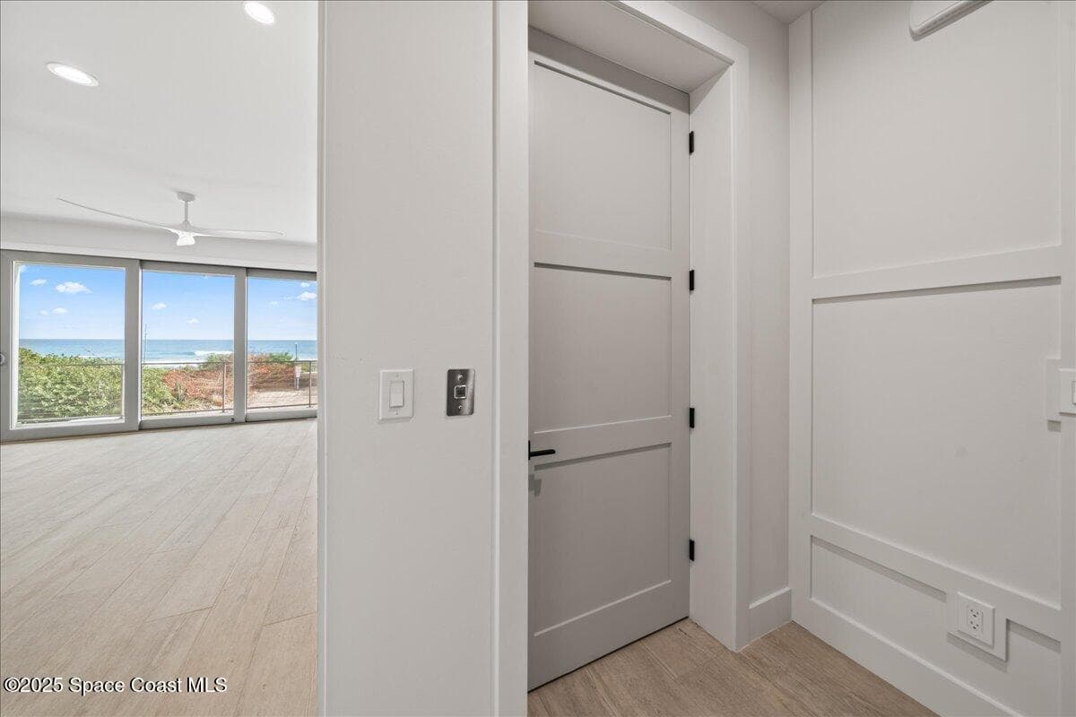 1006 Wave Crest Avenue photo 19