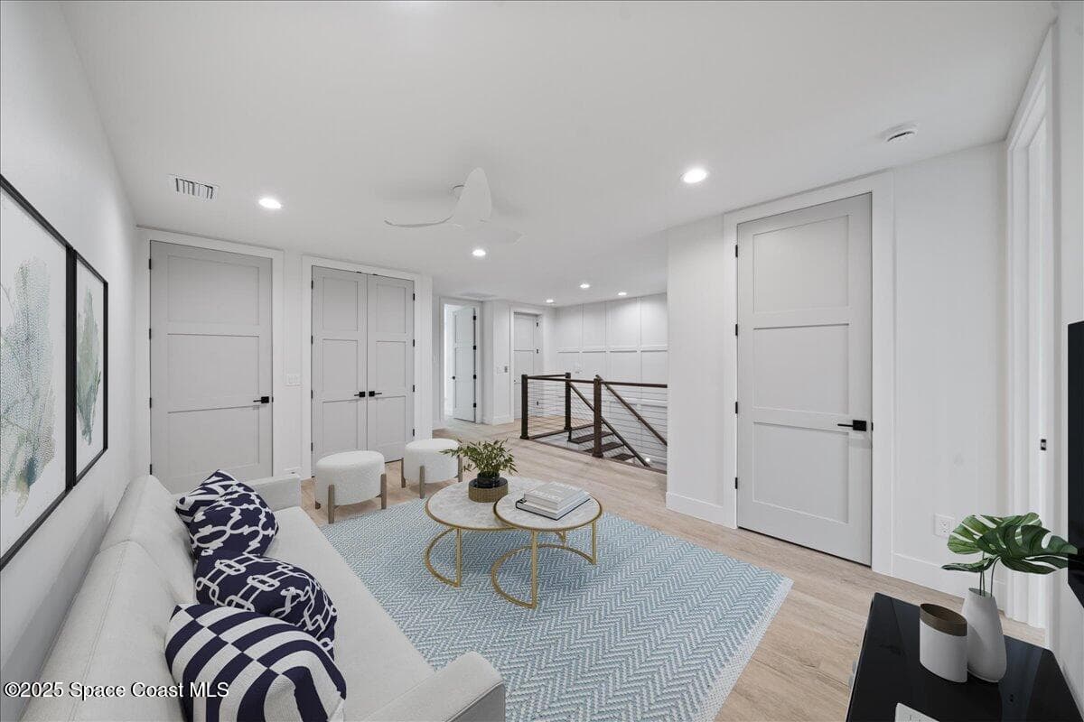 1006 Wave Crest Avenue photo 23