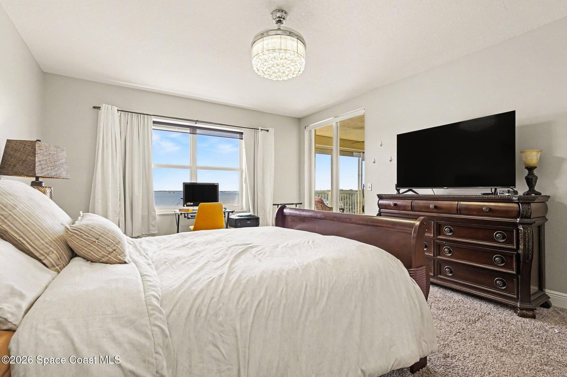 104 Riverside Drive 602 photo 15