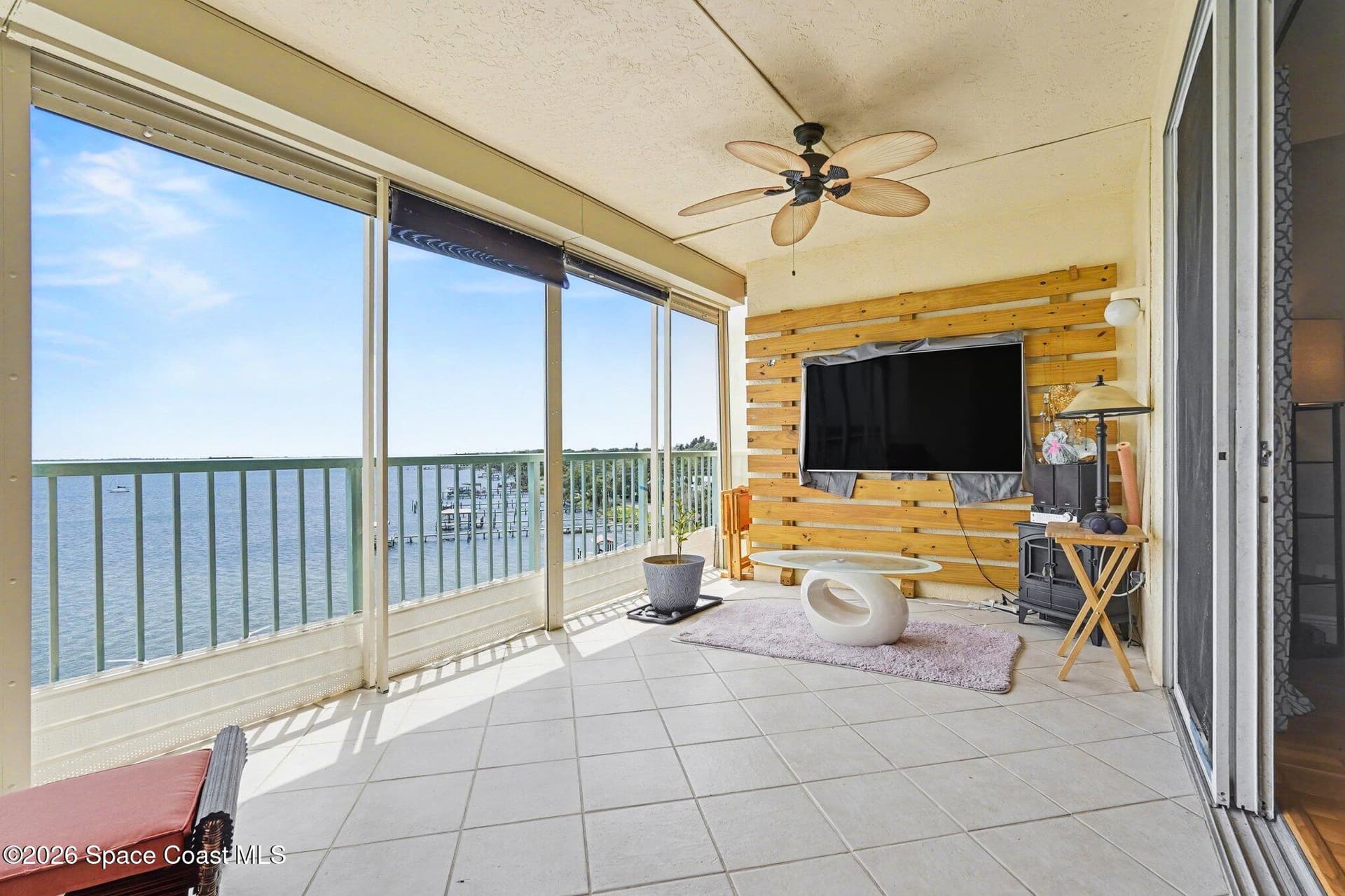 104 Riverside Drive 602 photo 23