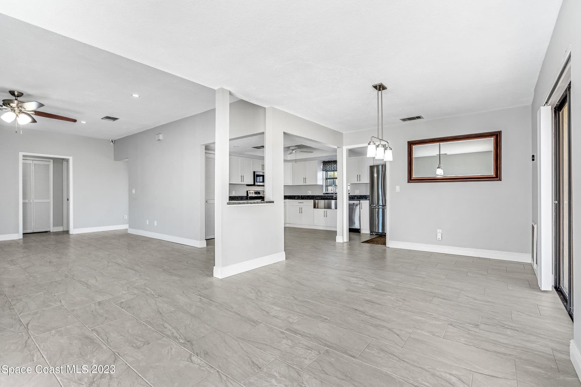 1080 Park Ridge Place photo 9