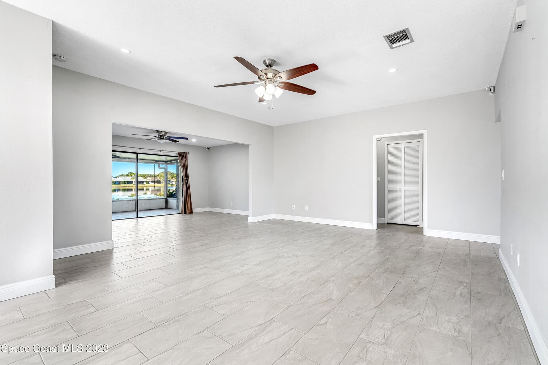 1080 Park Ridge Place photo 13