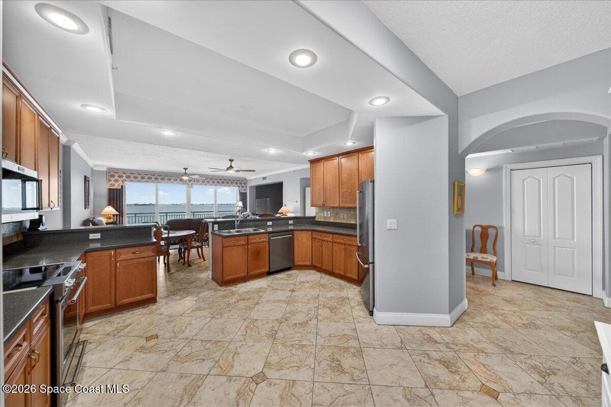 4955 Dixie Highway NE 604 photo 18