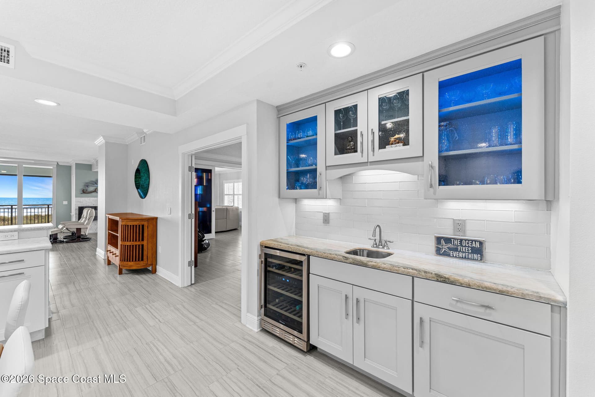 1915 S Atlantic Avenue 202 photo 13