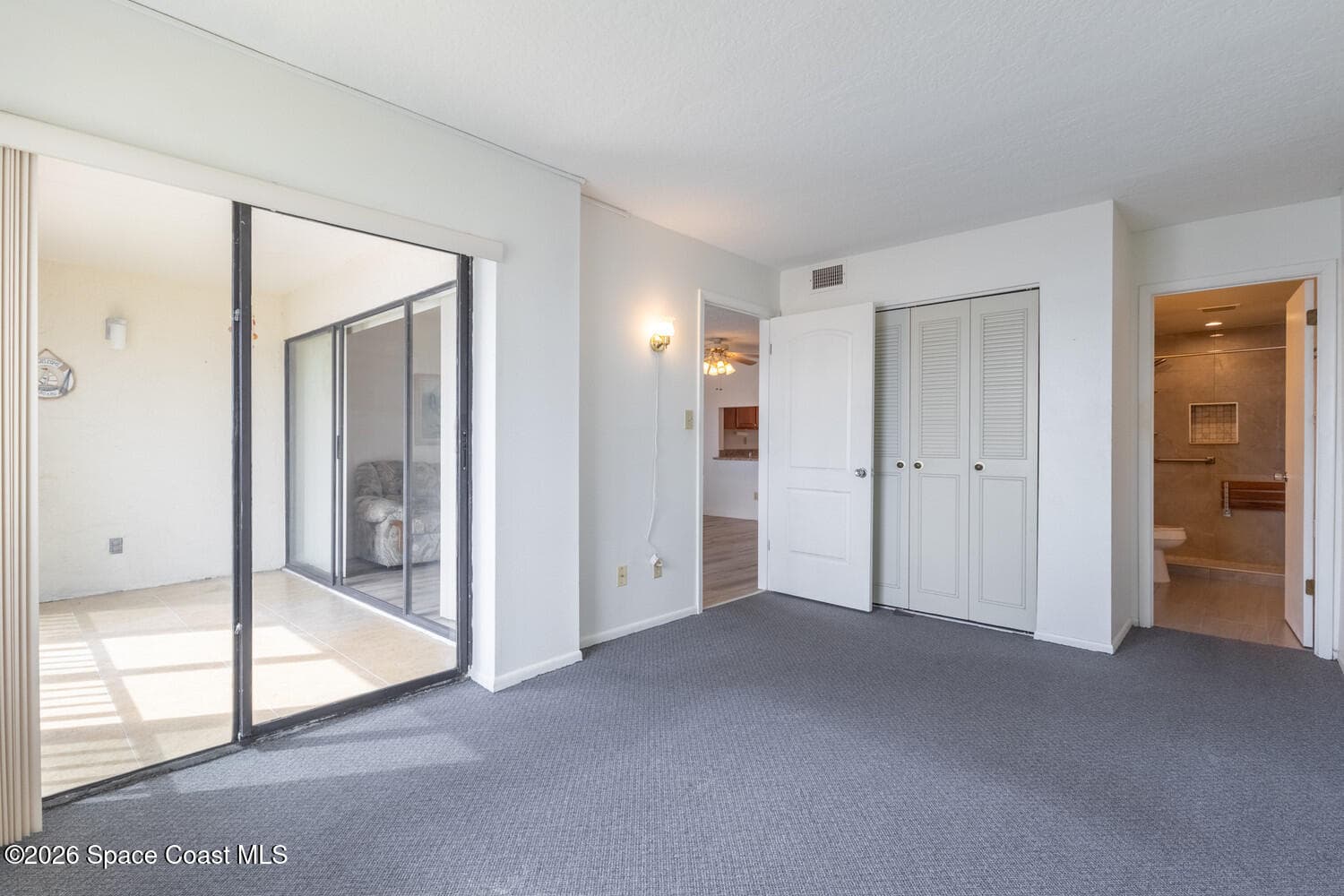 2469 S Washington Avenue C201 photo 21