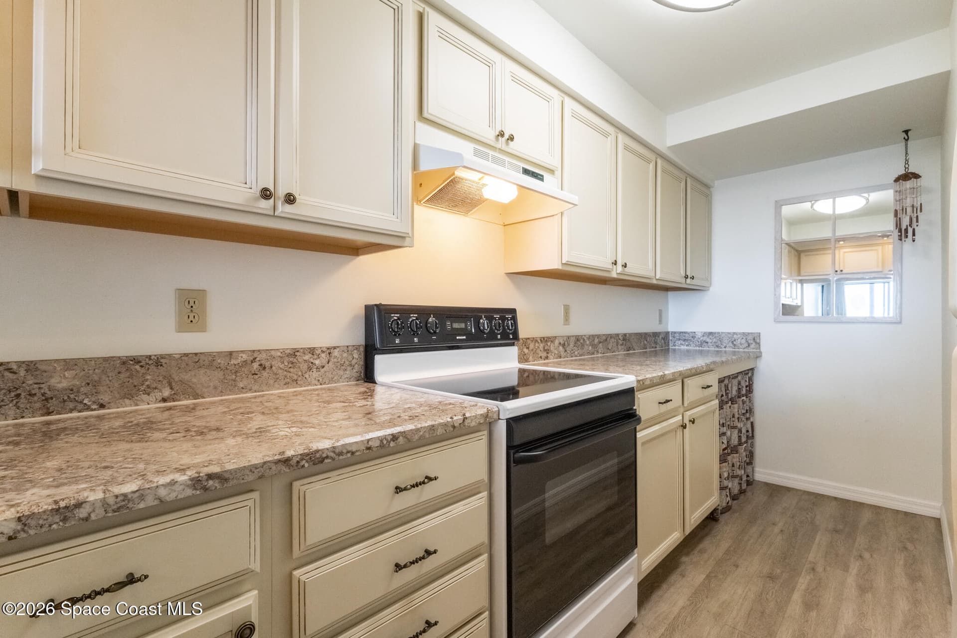 2465 S Washington Avenue A409 photo 8