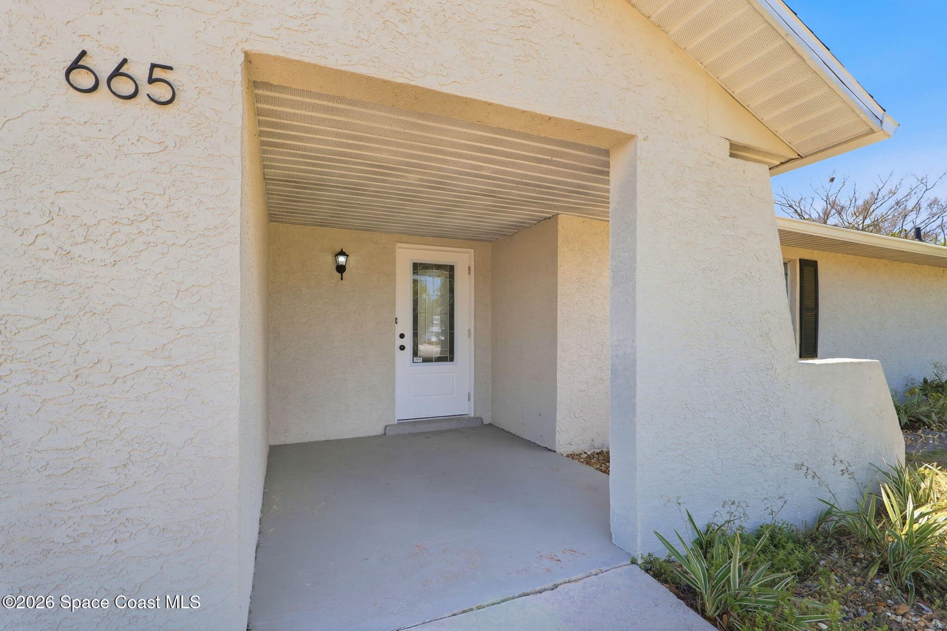 665 Venetian Way photo 4