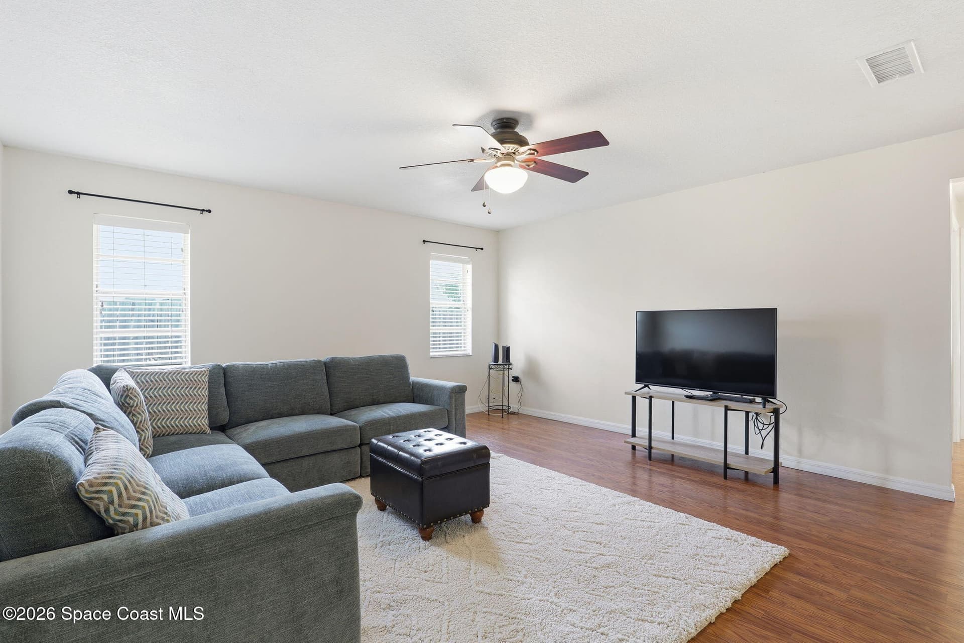 665 Venetian Way photo 11