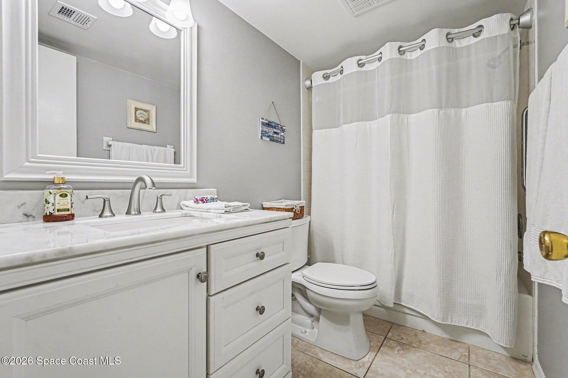 1860 N Atlantic Avenue 204 photo 20