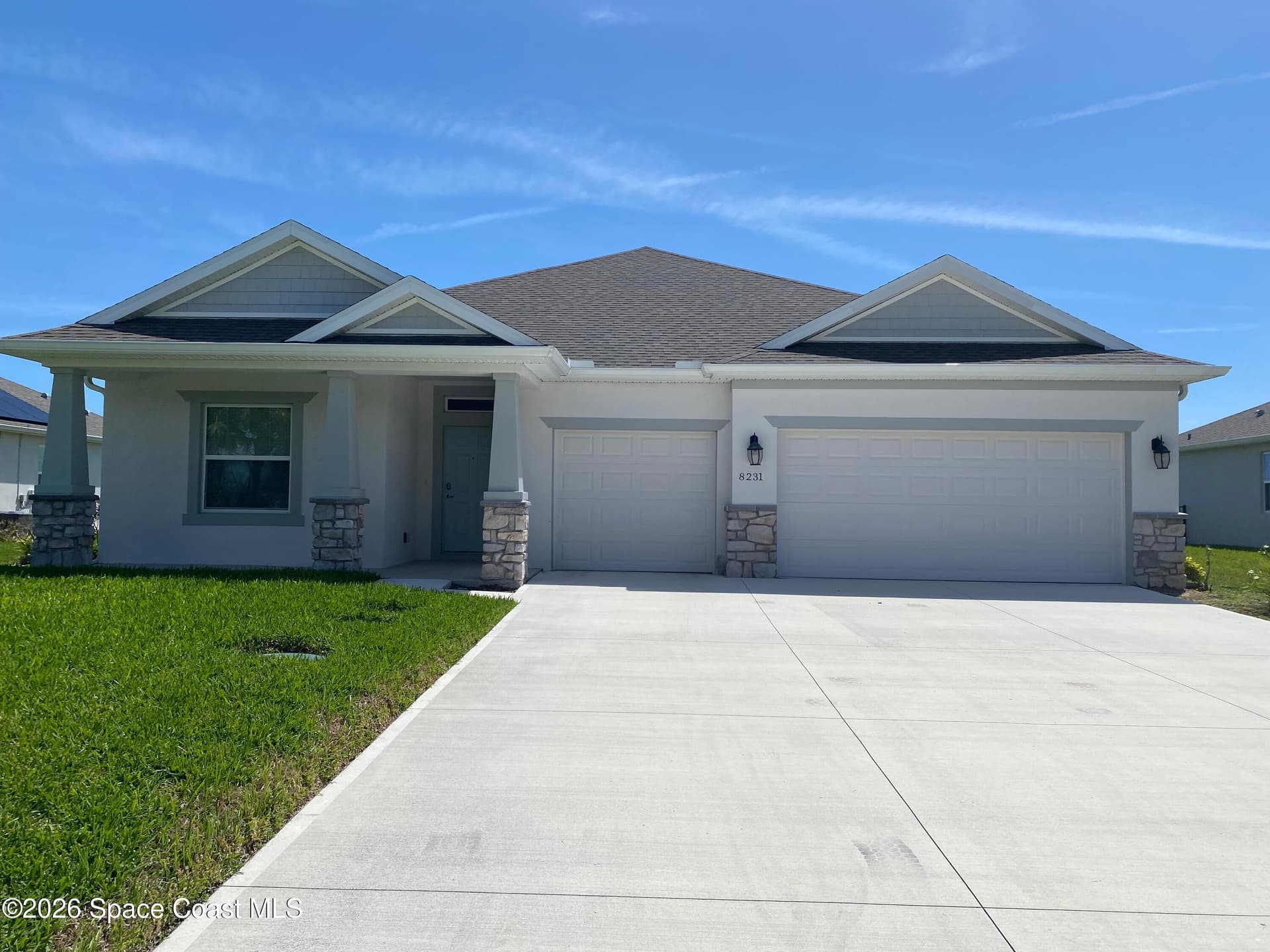 8231 Laguna Circle photo 1