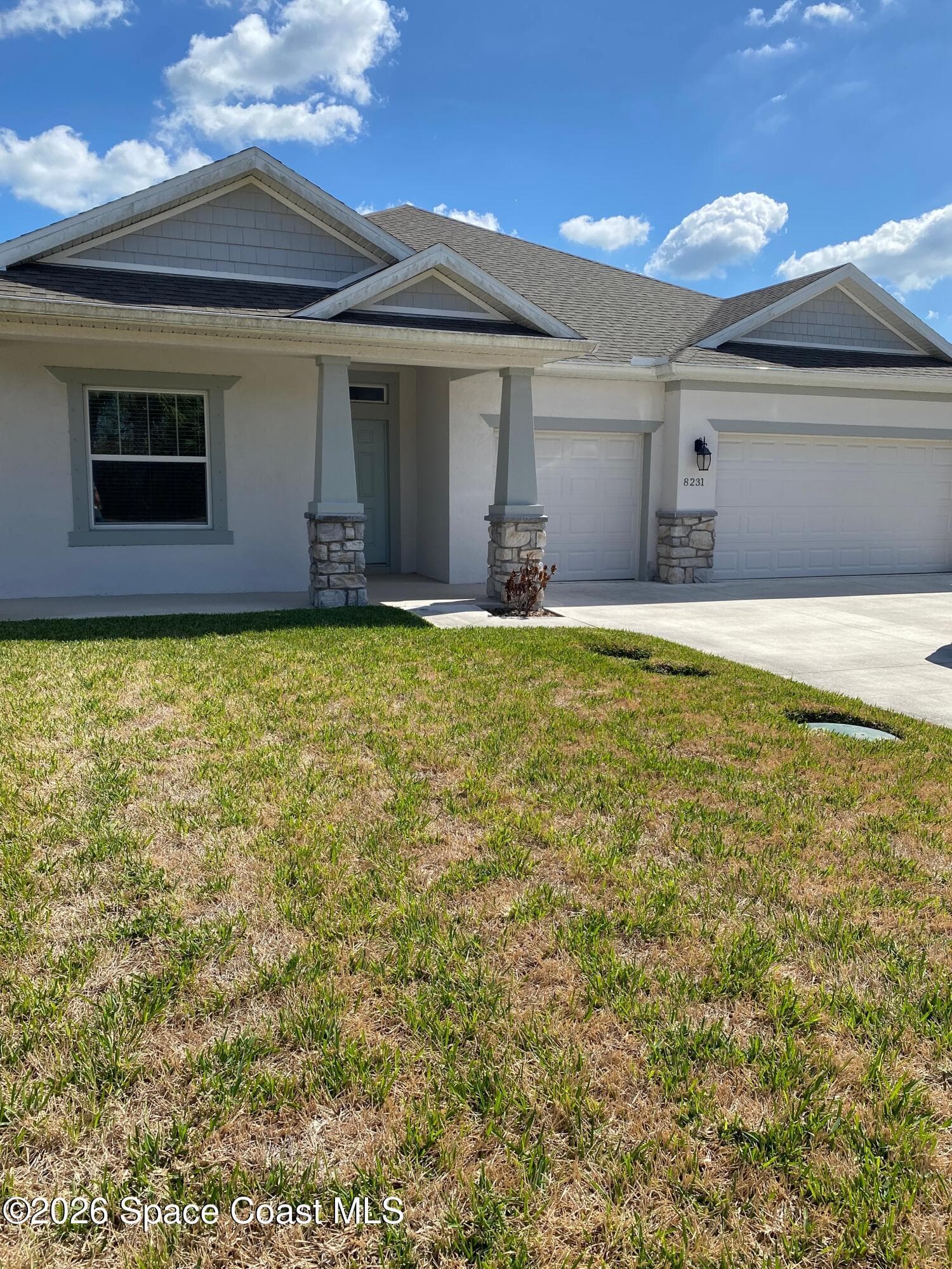 8231 Laguna Circle photo 4