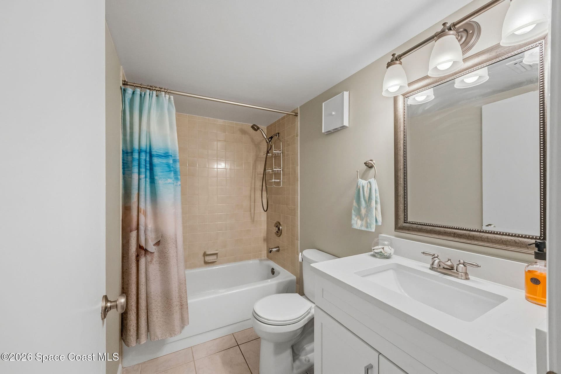 300 Columbia Drive 305-2 photo 17
